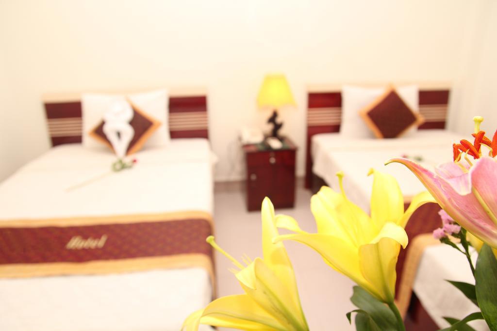 Vivyanne Hotel Da Nang Bagian luar foto