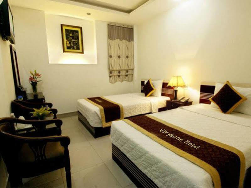 Vivyanne Hotel Da Nang Bagian luar foto