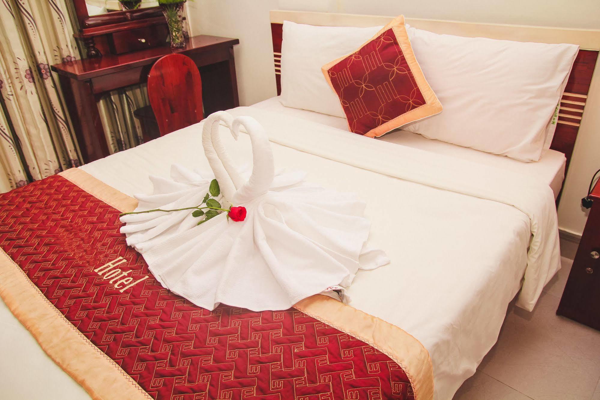 Vivyanne Hotel Da Nang Bagian luar foto